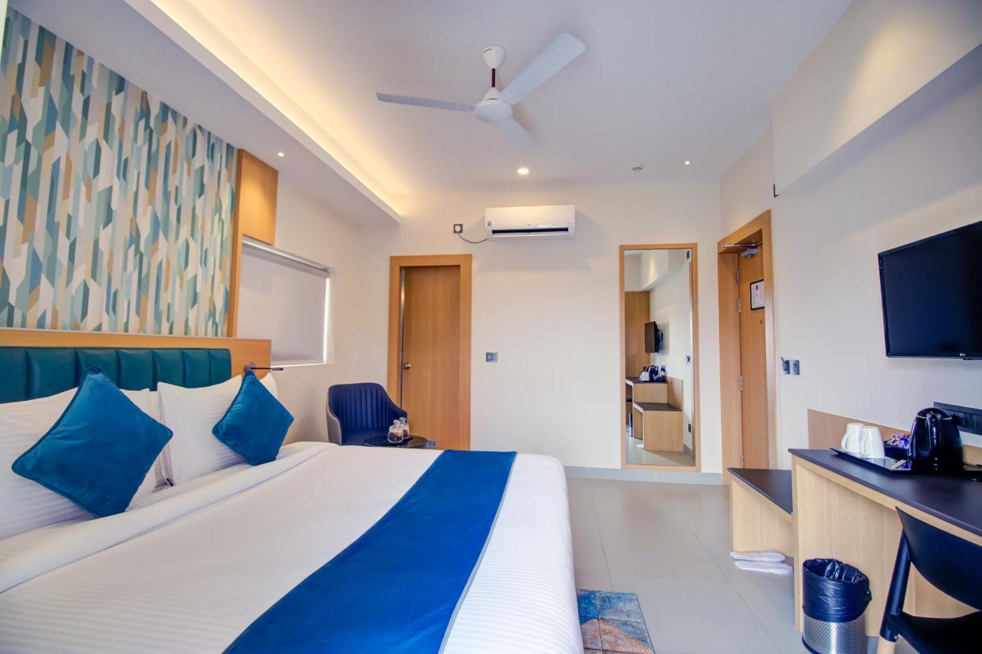 Cozzet Victoria Hotel Bhubaneswar Exteriör bild